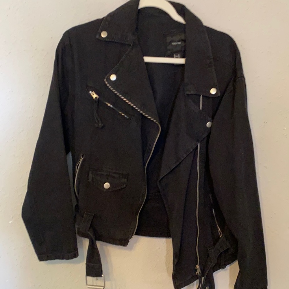 medium black jean jacket